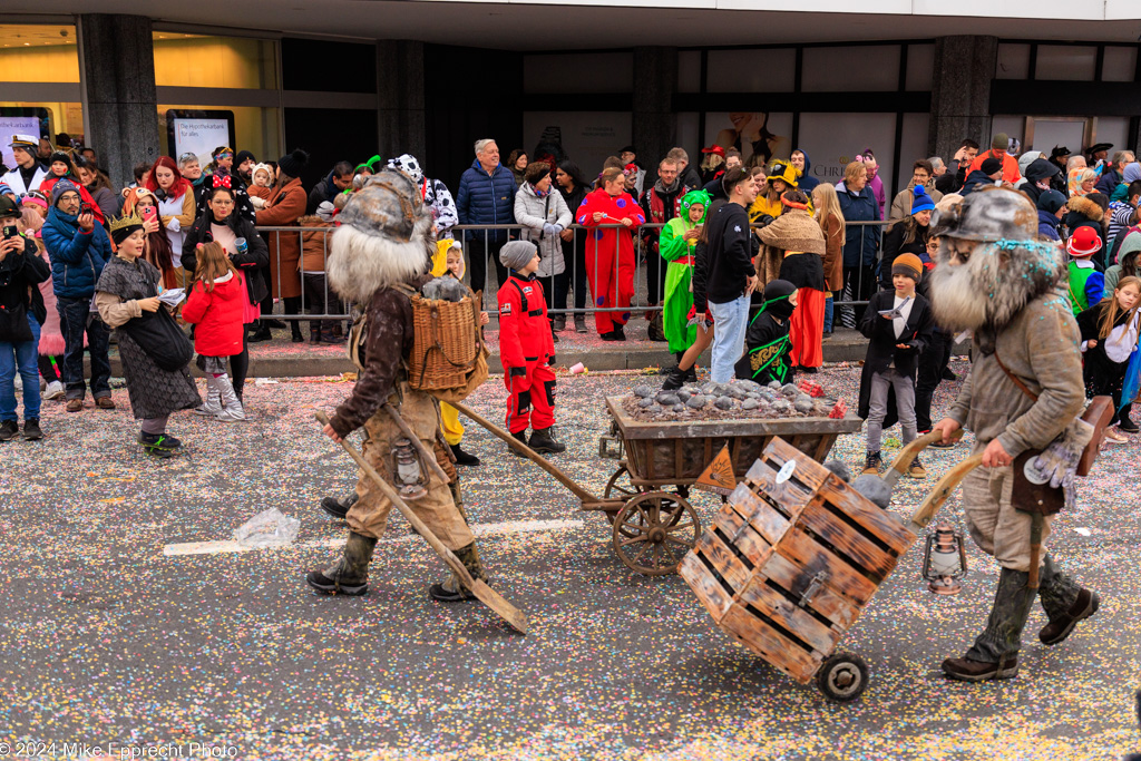 Güdis-MO; Luzerner Fasnacht 2024