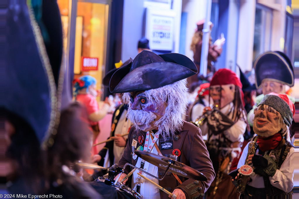 Güdis-DI; Luzerner Fasnacht 2024; Monstercorso