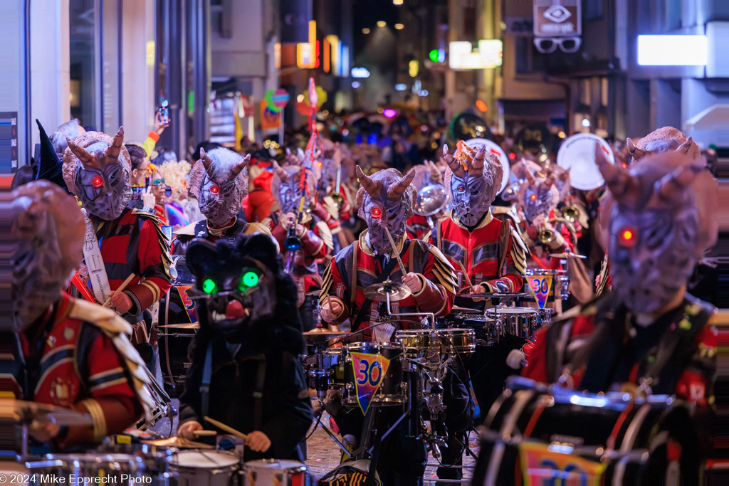 Güdis-DI; Luzerner Fasnacht 2024; Monstercorso