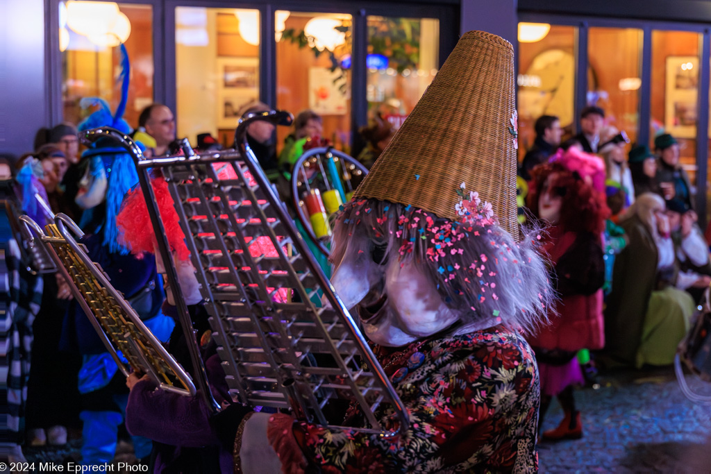 Güdis-DI; Luzerner Fasnacht 2024; Monstercorso