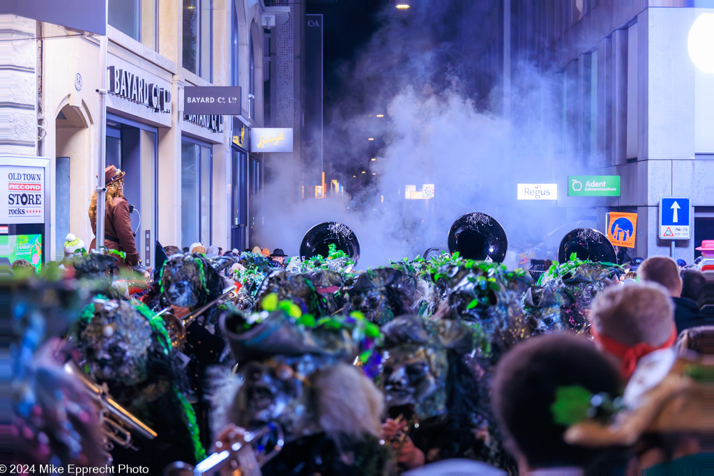 Güdis-DI; Luzerner Fasnacht 2024; Monstercorso