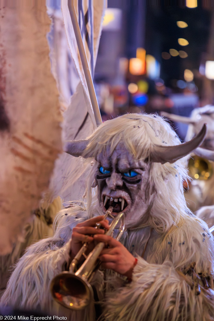 Güdis-DI; Luzerner Fasnacht 2024; Monstercorso