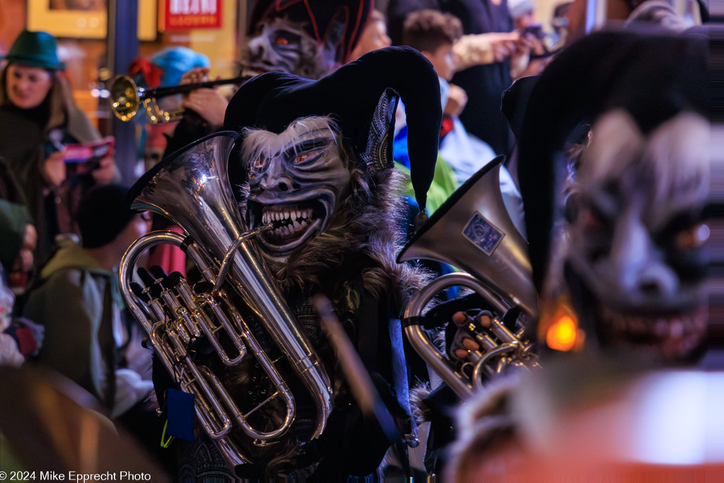 Güdis-DI; Luzerner Fasnacht 2024; Monstercorso