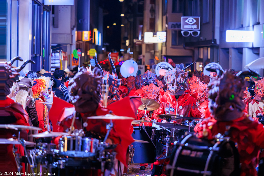 Güdis-DI; Luzerner Fasnacht 2024; Monstercorso