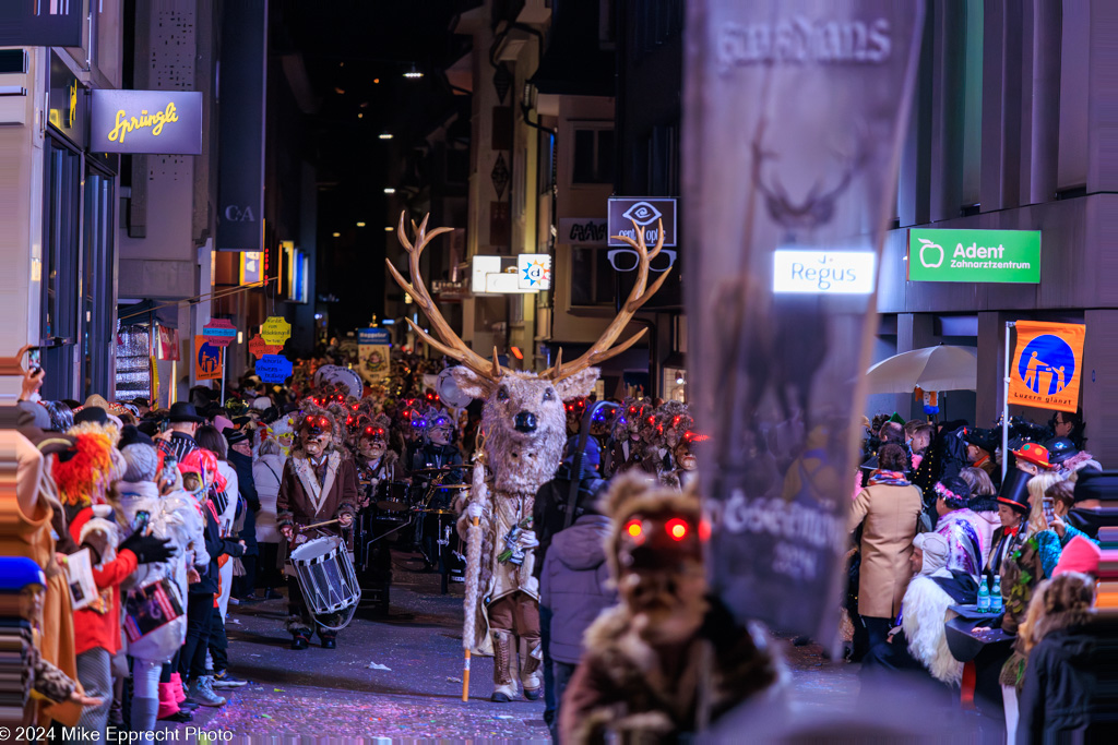 Güdis-DI; Luzerner Fasnacht 2024; Monstercorso