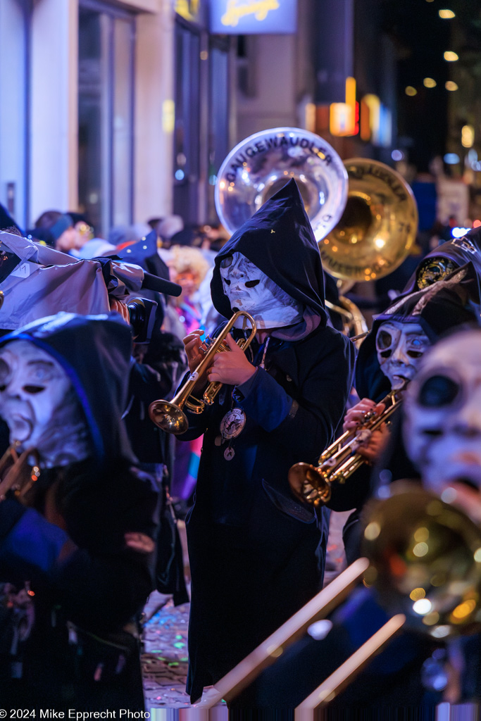 Güdis-DI; Luzerner Fasnacht 2024; Monstercorso