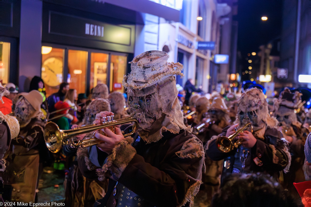 Güdis-DI; Luzerner Fasnacht 2024; Monstercorso